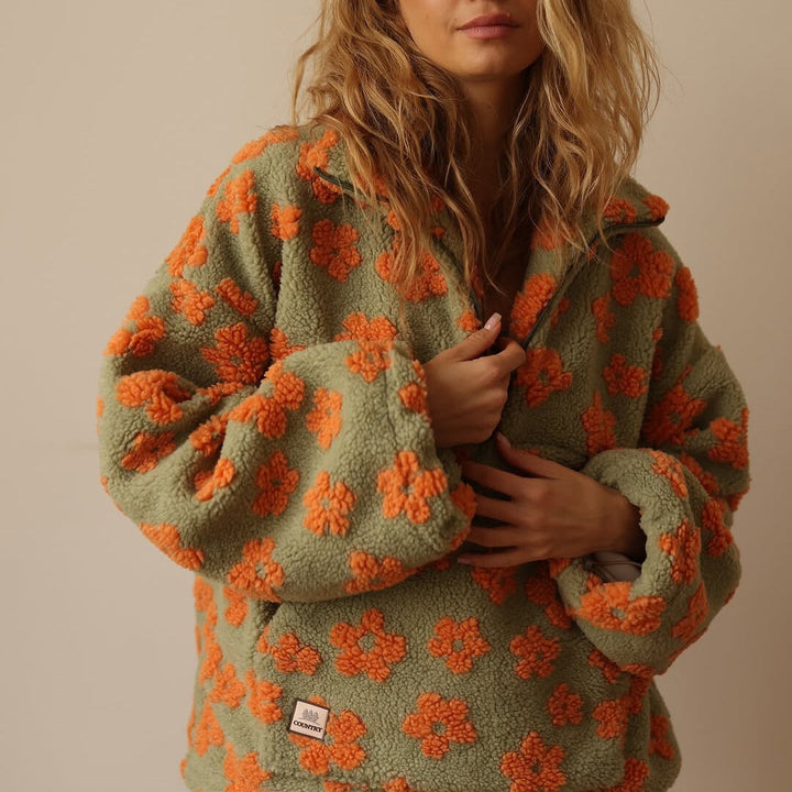 Aveline Petal Fleece Women's Pullover